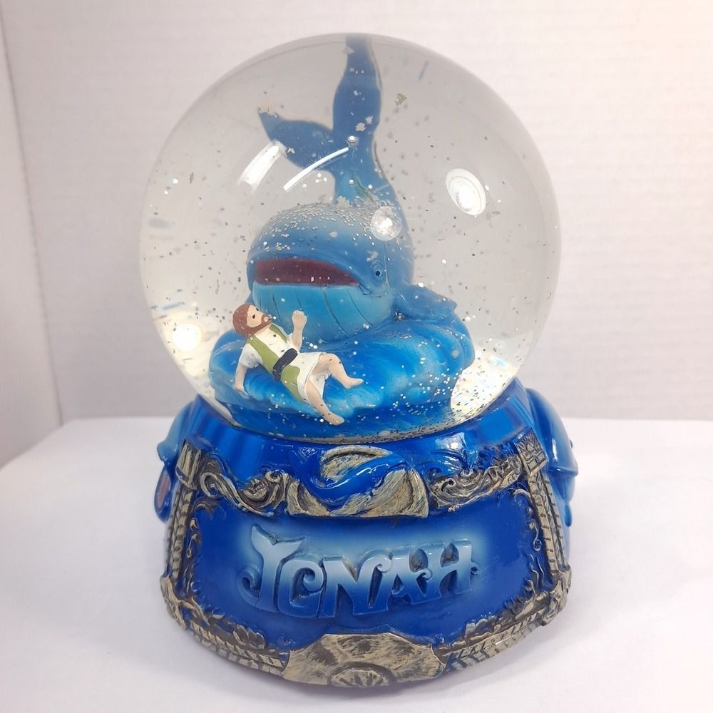 Jonah And The‎ Whale Snow Globe Jesus Loves Me Sight And Sound theatre snowglobe